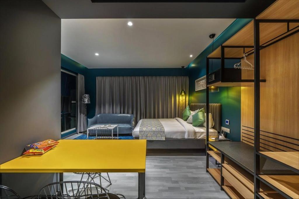 Hotel B Plus L Hyderabad Eksteriør billede