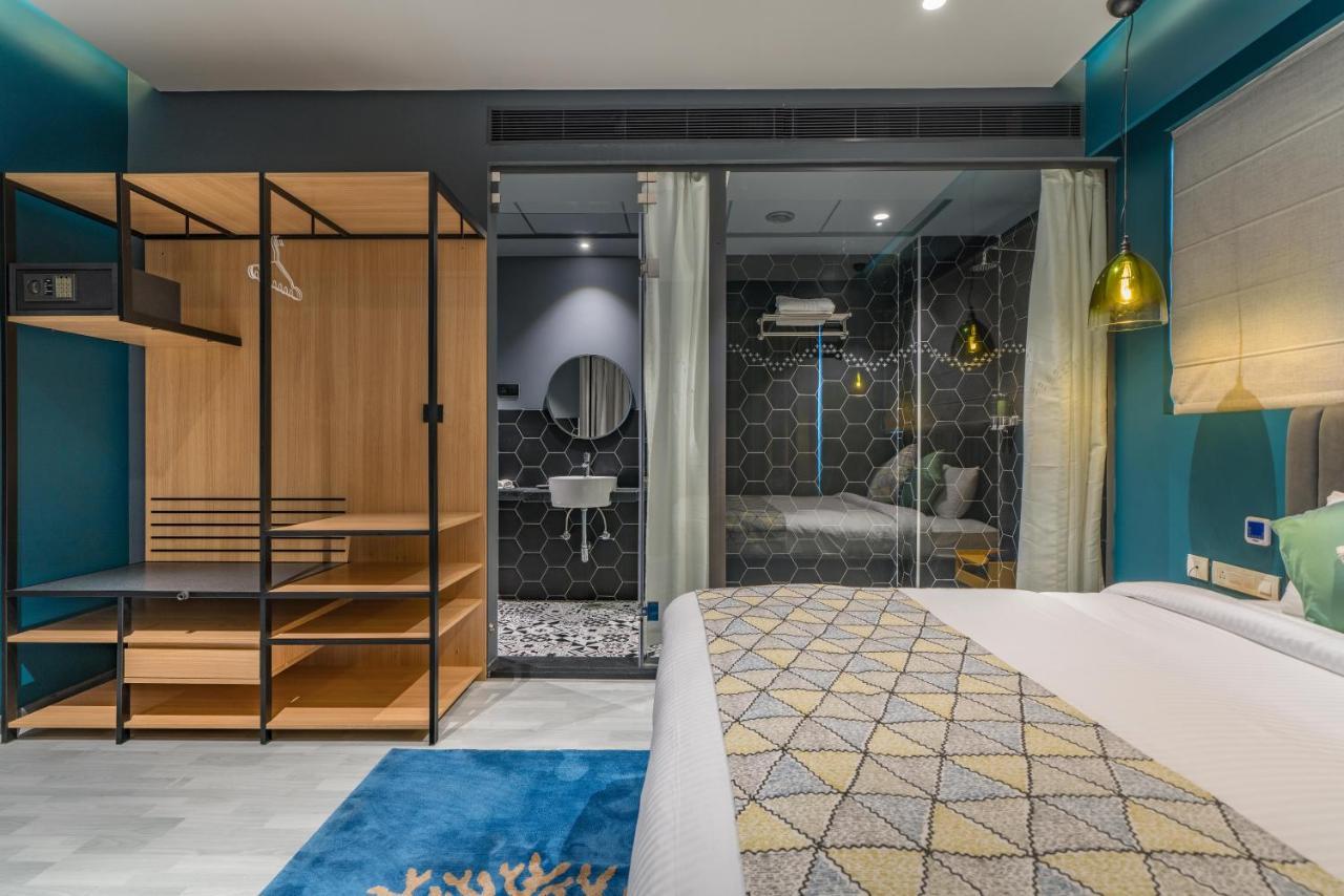 Hotel B Plus L Hyderabad Eksteriør billede