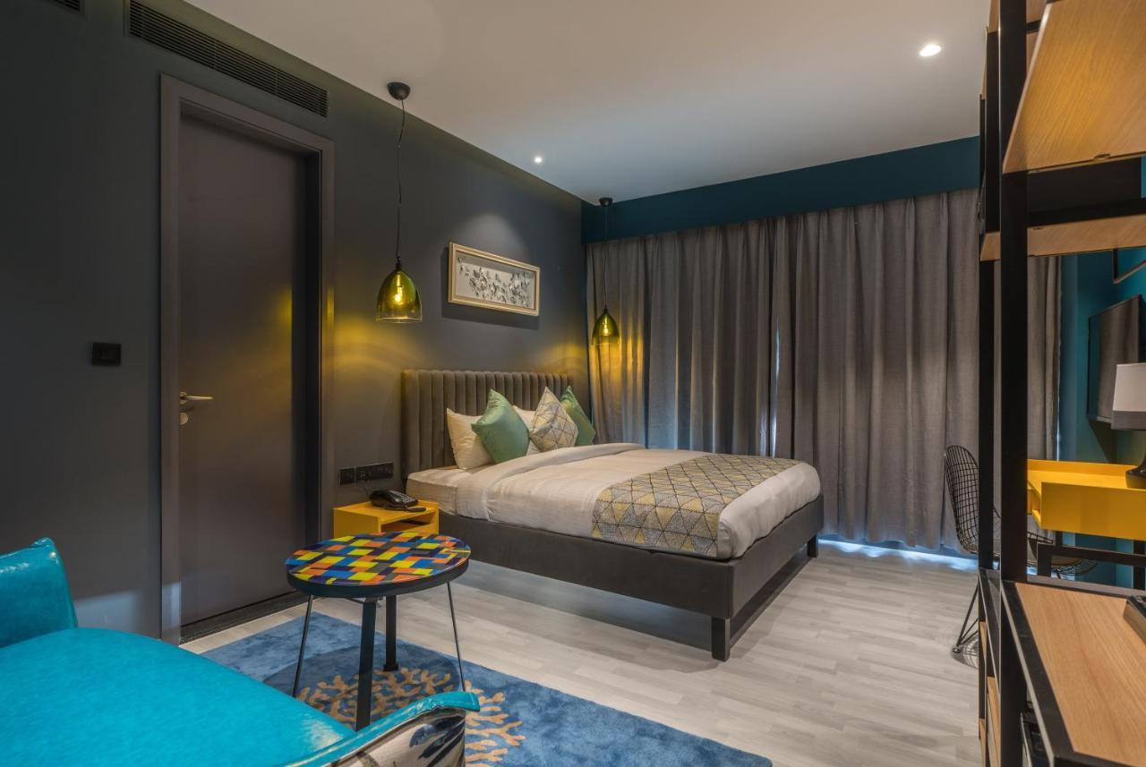 Hotel B Plus L Hyderabad Eksteriør billede