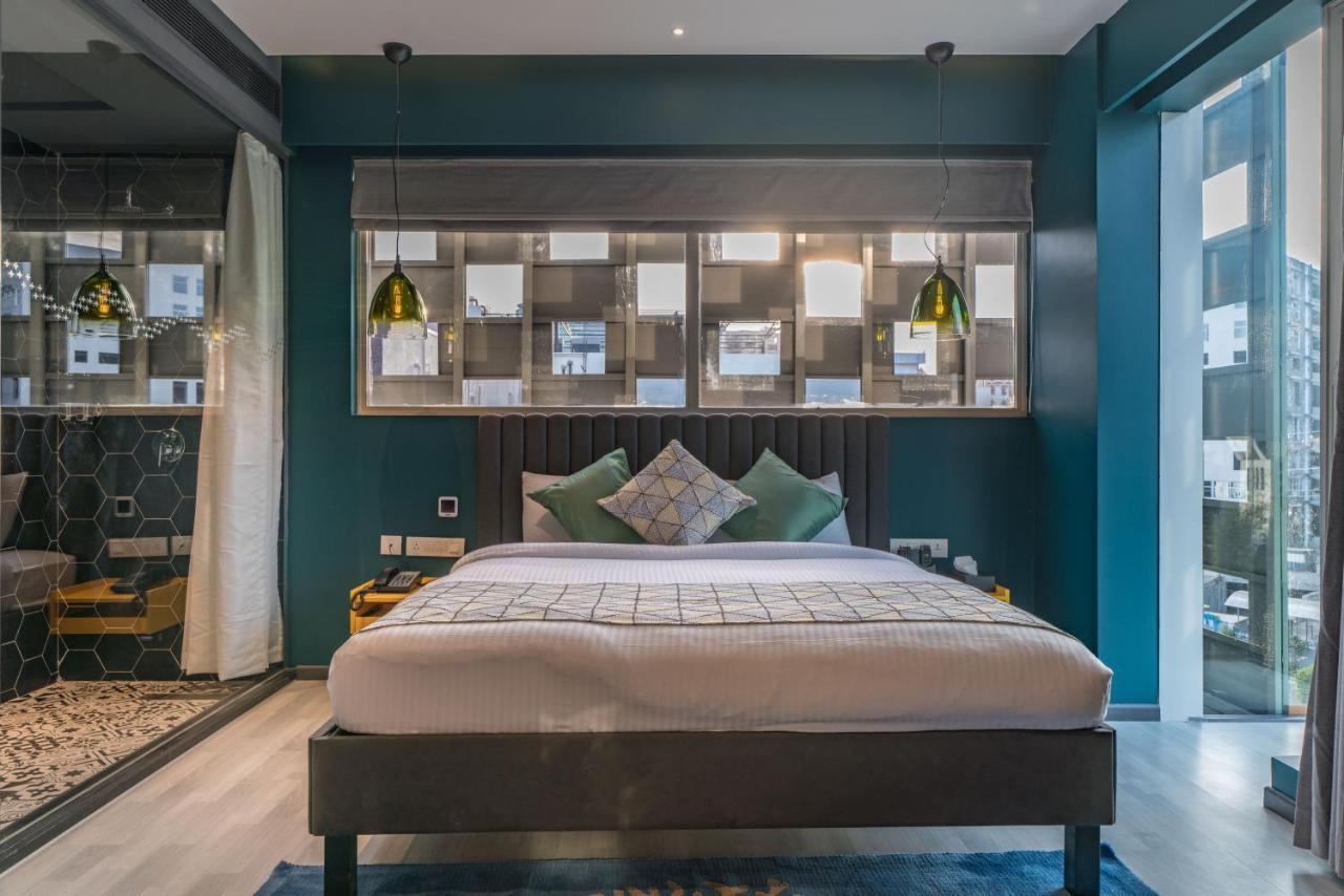 Hotel B Plus L Hyderabad Eksteriør billede