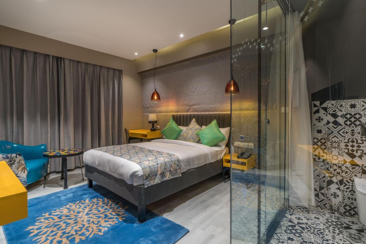 Hotel B Plus L Hyderabad Eksteriør billede