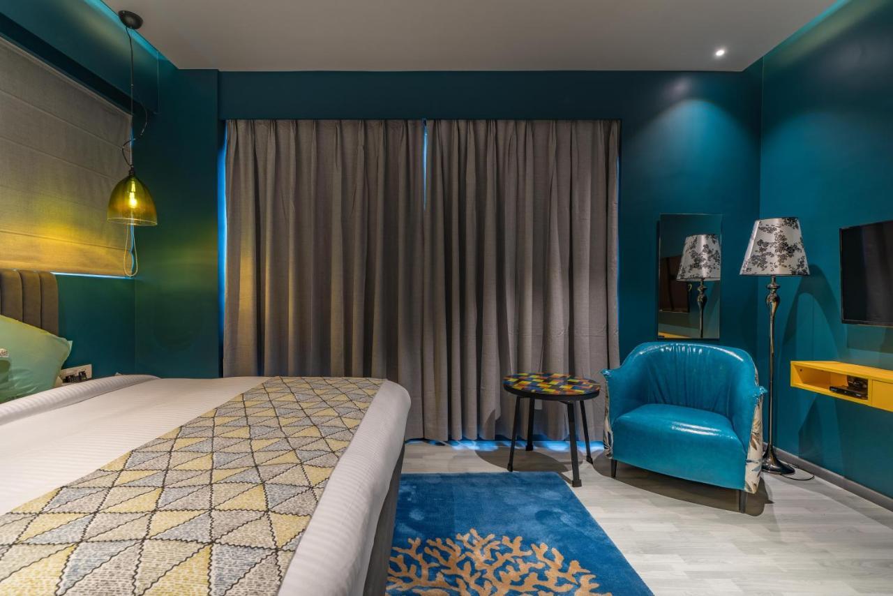 Hotel B Plus L Hyderabad Eksteriør billede